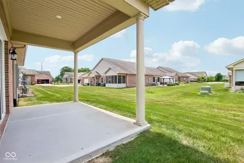 4328 Washington Boulevard Plainfield IN 46168