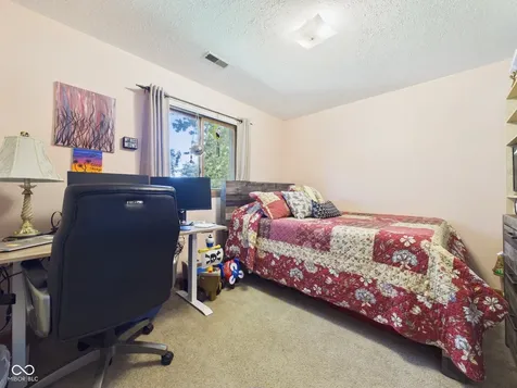 4719 Gleneagle Drive Anderson IN 46013