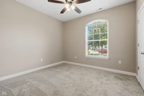4945 E Daisy Lane Mooresville IN 46158