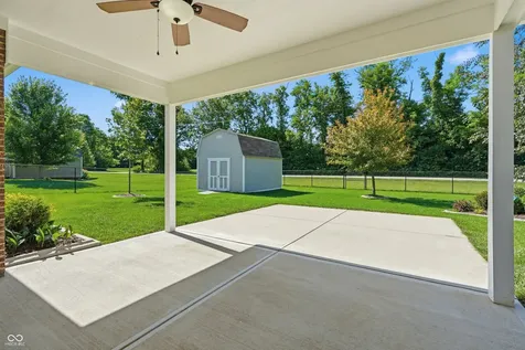 4945 E Daisy Lane Mooresville IN 46158