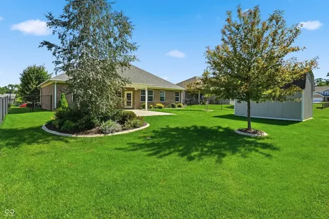 4945 E Daisy Lane Mooresville IN 46158