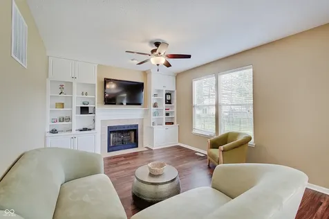 13172 Turquoise Circle Carmel IN 46033