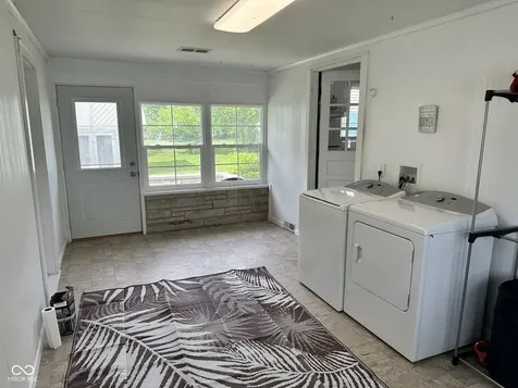 2 W Tilden Drive Brownsburg IN 46112