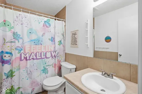 1726 Sonesta Way Indianapolis IN 46217