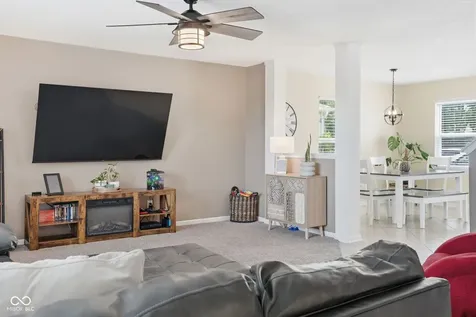 1726 Sonesta Way Indianapolis IN 46217