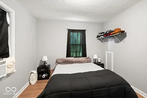 5118 Sandhurst Drive Indianapolis IN 46217