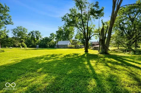 5118 Sandhurst Drive Indianapolis IN 46217