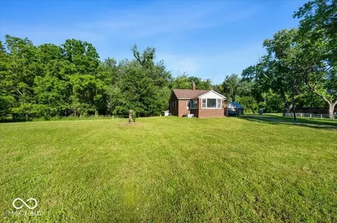 5118 Sandhurst Drive Indianapolis IN 46217