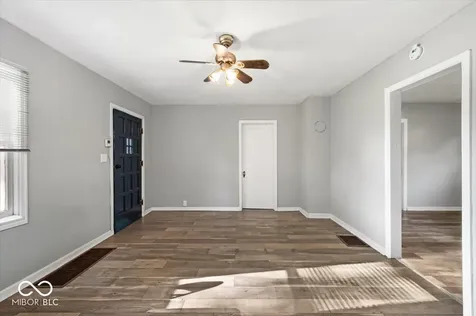 5118 Sandhurst Drive Indianapolis IN 46217