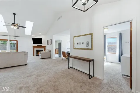 1106 Acadia Court Indianapolis IN 46217