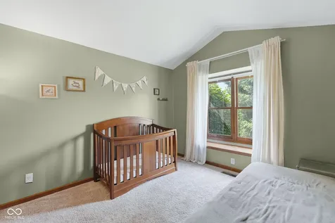 1106 Acadia Court Indianapolis IN 46217