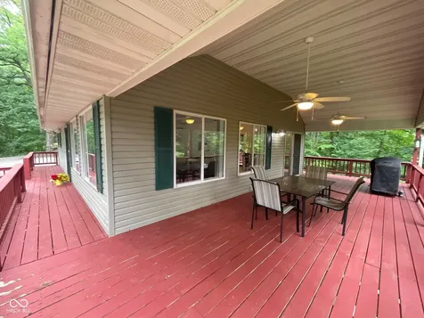9300 E Brooks Lane Rockville IN 47872