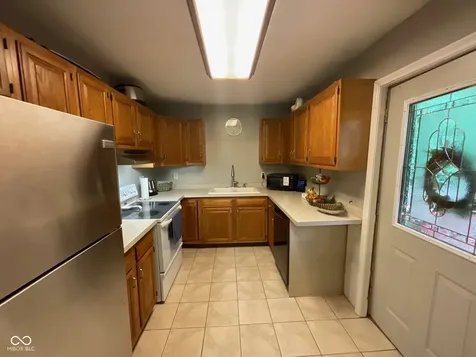 9300 E Brooks Lane Rockville IN 47872
