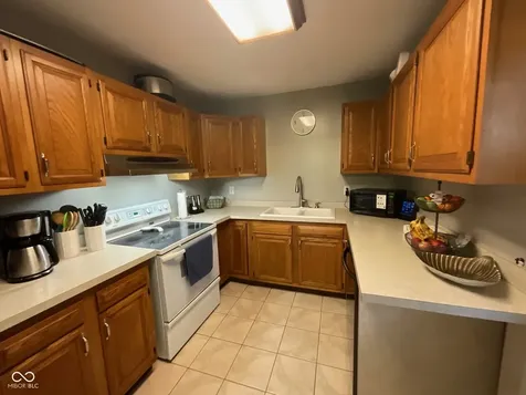 9300 E Brooks Lane Rockville IN 47872