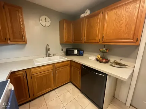 9300 E Brooks Lane Rockville IN 47872