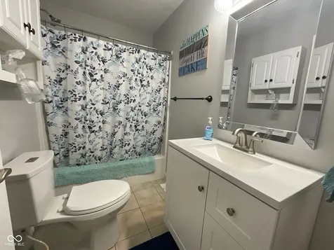 9300 E Brooks Lane Rockville IN 47872