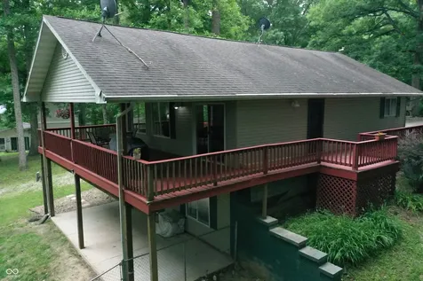 9300 E Brooks Lane Rockville IN 47872