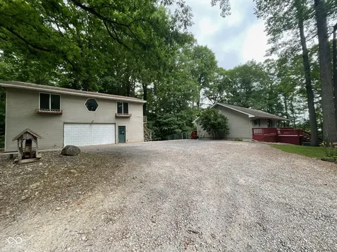 9300 E Brooks Lane Rockville IN 47872