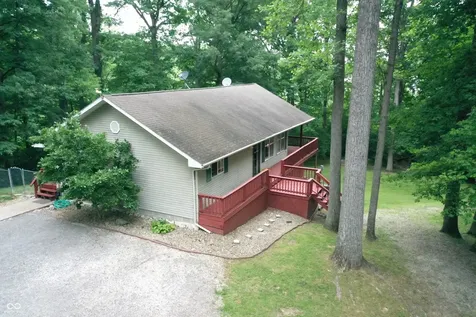 9300 E Brooks Lane Rockville IN 47872