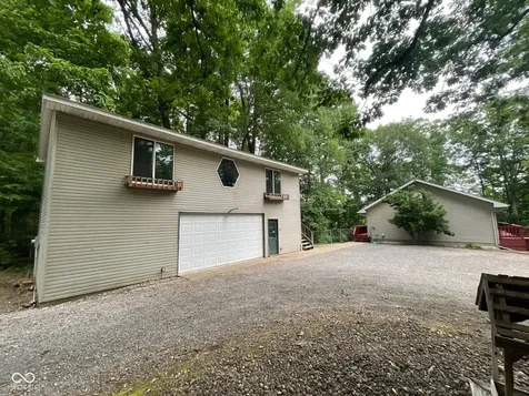 9300 E Brooks Lane Rockville IN 47872