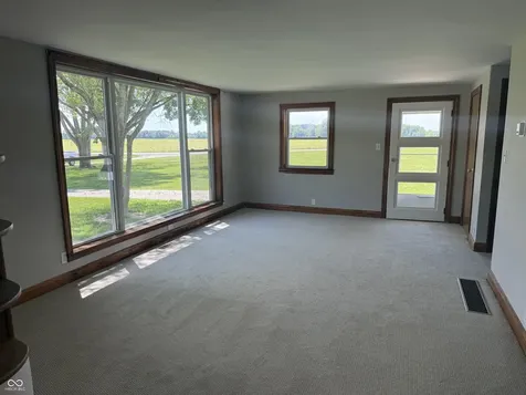 2972 N County Road 450 W Connersville IN 47331
