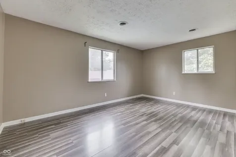 7423 Snowflake Drive Indianapolis IN 46227