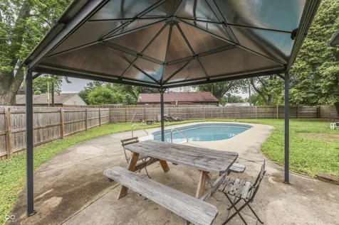 7423 Snowflake Drive Indianapolis IN 46227