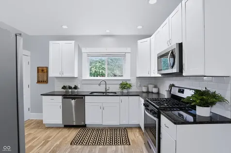 1031 N Tacoma Avenue Indianapolis IN 46201