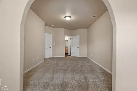 12863 Tradd Street Carmel IN 46032