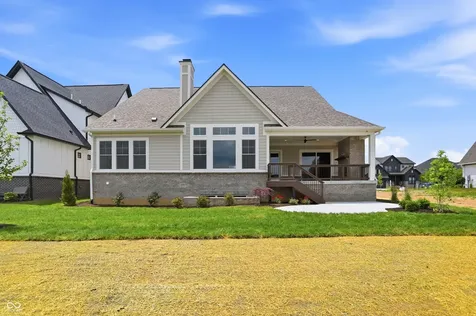 19823 Chatham Shore Lane Westfield IN 46074