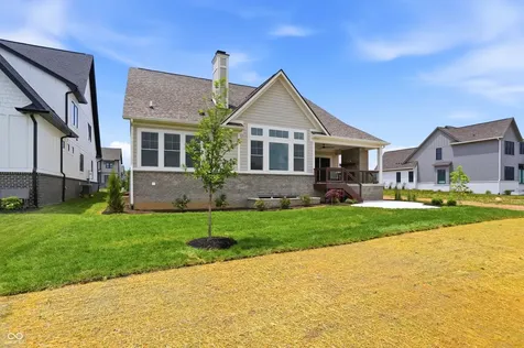 19823 Chatham Shore Lane Westfield IN 46074