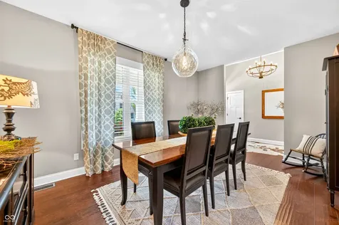 1714 Deer Creek Way Columbus IN 47201