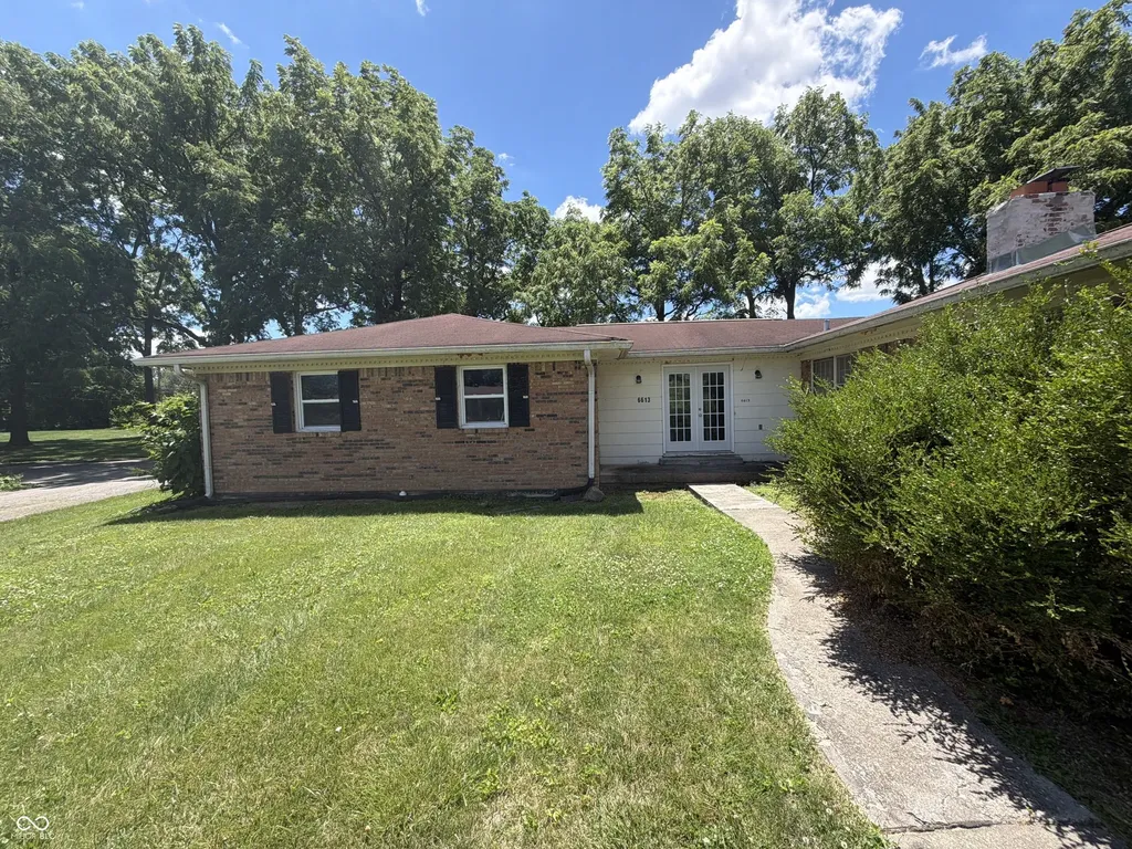 6613 E 52nd Place Indianapolis IN 46226