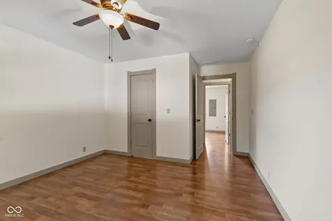 1630 N 400 W Bargersville IN 46106