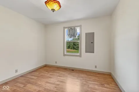 1630 N 400 W Bargersville IN 46106