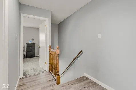 2090 Thriving Drive Columbus IN 47201