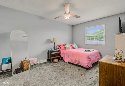 2090 Thriving Drive Columbus IN 47201
