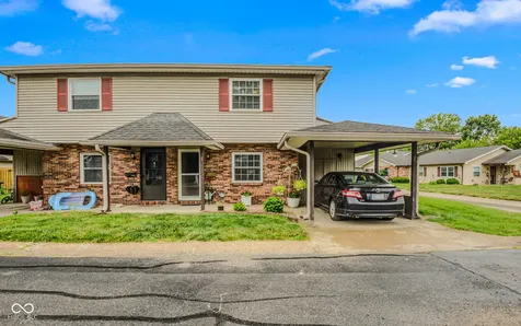 2090 Thriving Drive Columbus IN 47201