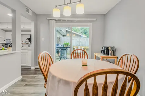 2090 Thriving Drive Columbus IN 47201