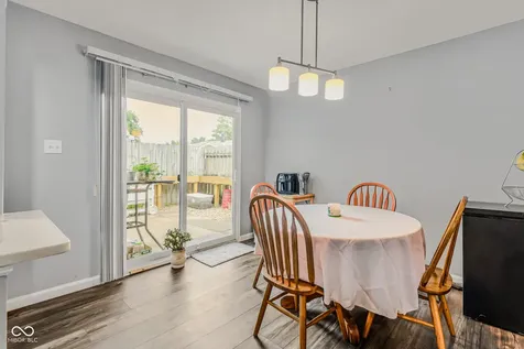 2090 Thriving Drive Columbus IN 47201