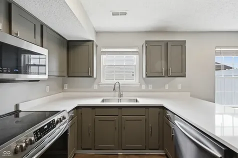 317 Harts Ford Way Brownsburg IN 46112