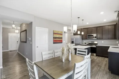181 Thorpe Drive Whiteland IN 46184