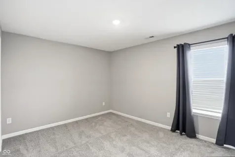 181 Thorpe Drive Whiteland IN 46184