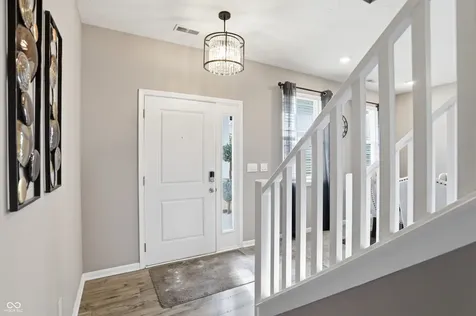 181 Thorpe Drive Whiteland IN 46184