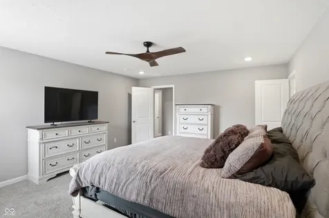 181 Thorpe Drive Whiteland IN 46184
