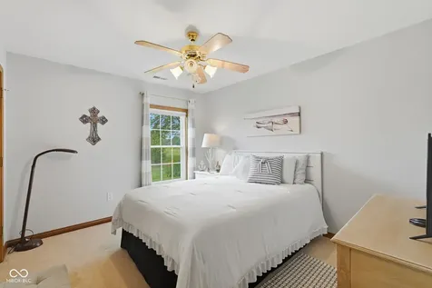 361 Reagan Circle Franklin IN 46131