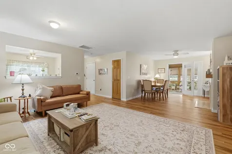 361 Reagan Circle Franklin IN 46131