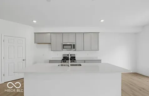17546 Ebling Trail Westfield IN 46062