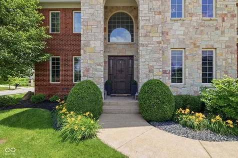 10285 Normandy Court Fishers IN 46040