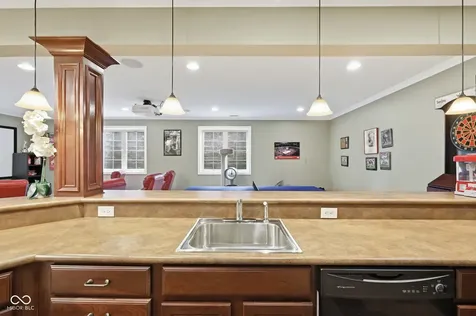10285 Normandy Court Fishers IN 46040